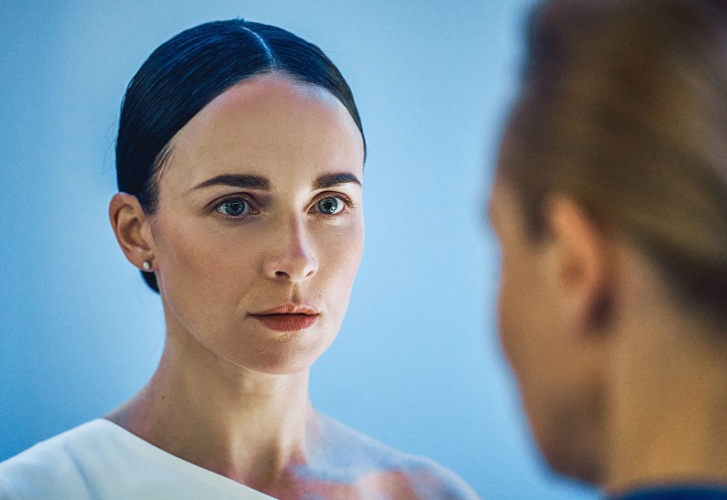 Анна Снаткина, Никита Кологривый и Пелагея Невзорова в продолжении сериала «Два холма». Первый тизер!