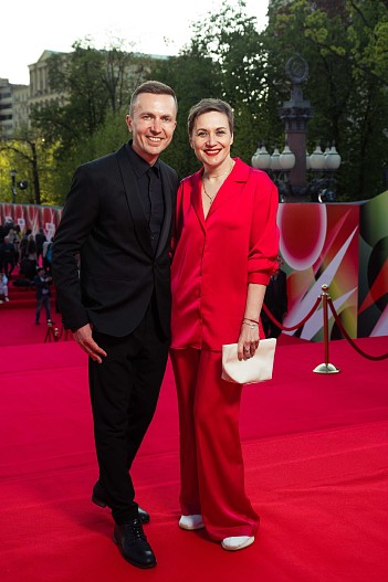 Денис Казьмин (шеф-редактор ok-magazine.ru), Евгения Белецкая (шеф-редактор журнала ОК!)