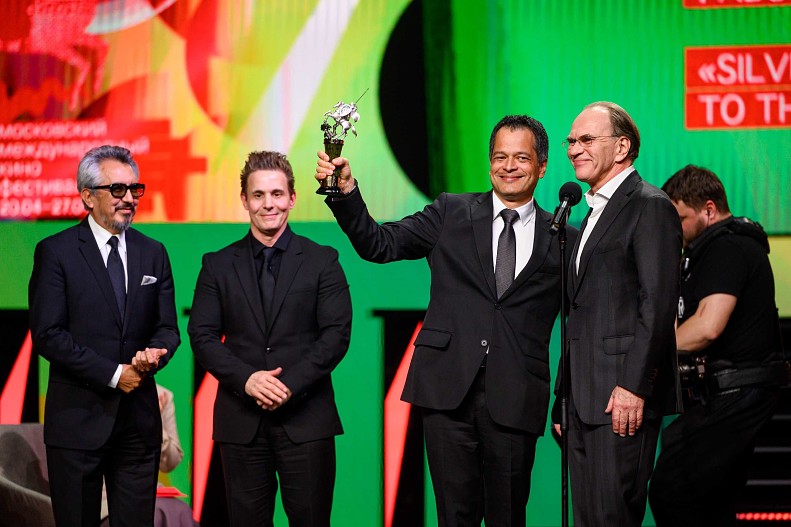 Команда фильма&nbsp;«Чёрная луна» и Алексей Гуськов