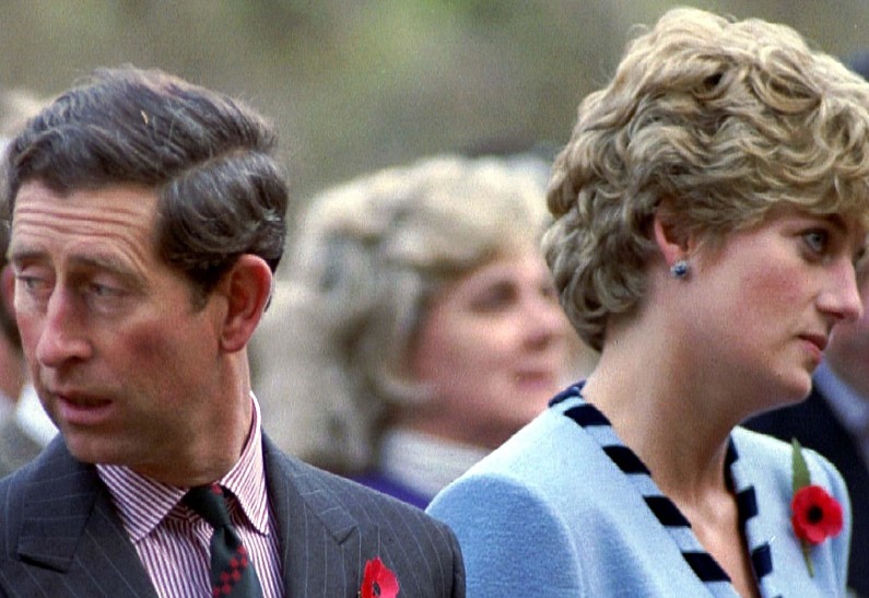 «Они были очень раздражительны»: как принцесса Диана мстила принцу Чарльзу за равнодушие? Рассказываем!
