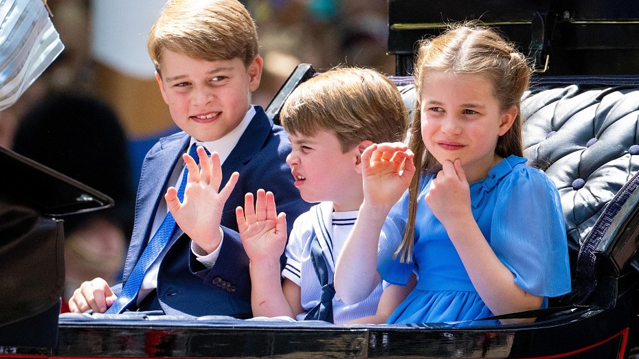9-летнему принцу Джорджу отведена почетная роль на коронации Карла III. И вот какая!