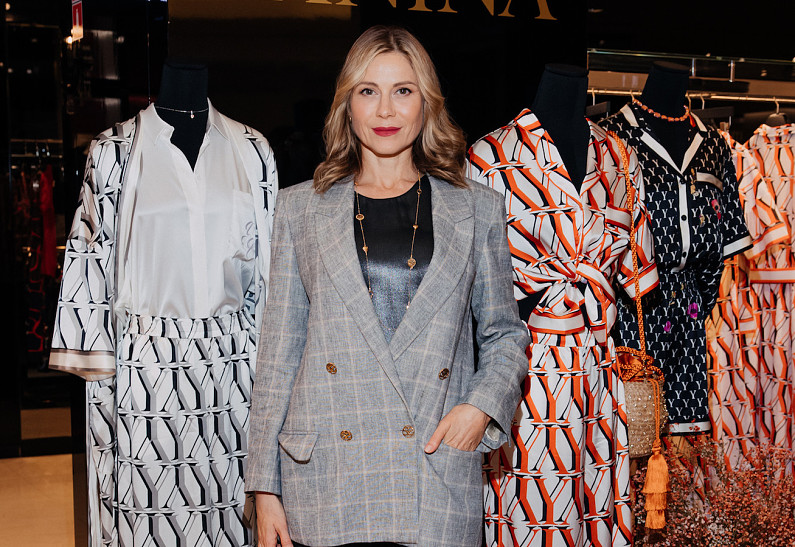 Анна Невская, Ана Туразашвили, Марина Ермошкина, Мария Кравцова и другие гости презентации круизной коллекции YANINA