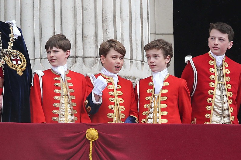 Принц Джордж и пажи Карла III