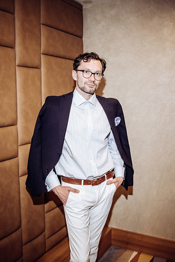 Владимир Снежин