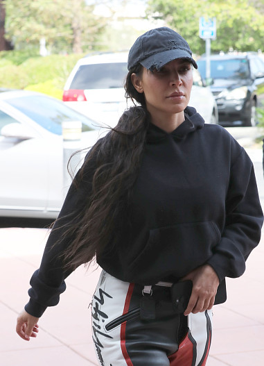 Ким Кардашьян