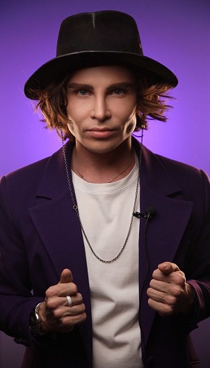 Евгений Вольтов