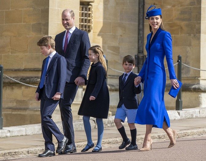 Принц Уильям и Кейт Миддлтон со своими детьми