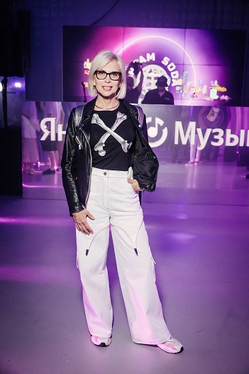 Алёна Свиридова