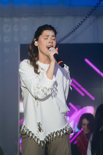 Cream Soda: Алиса