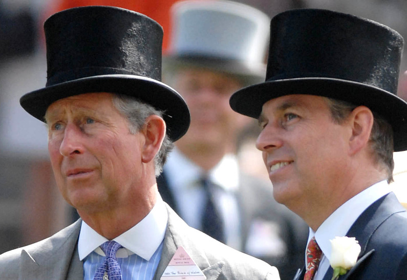 Почему на самом деле Карл III выгоняет принца Эндрю из его дома? Рассказываем!