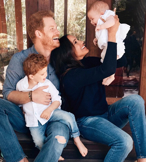 Принц Гарри и Меган Маркл с детьми