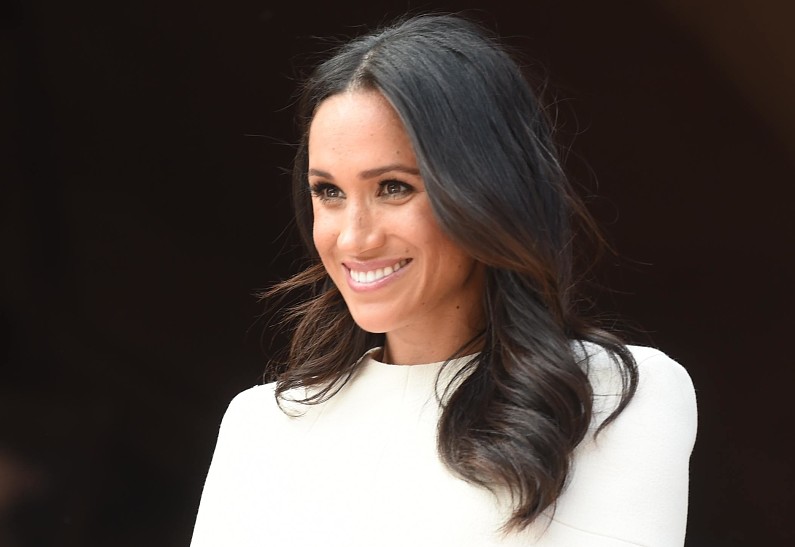 Какой хитрый трюк использует Меган Маркл, чтобы выглядеть моложе? Рассказываем!