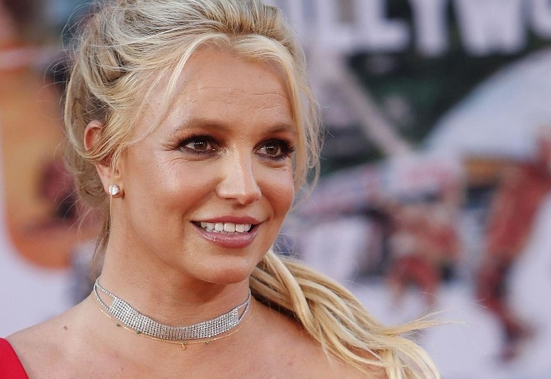 Бритни Спирс нет в живых? Поклонники певицы заподозрили неладное