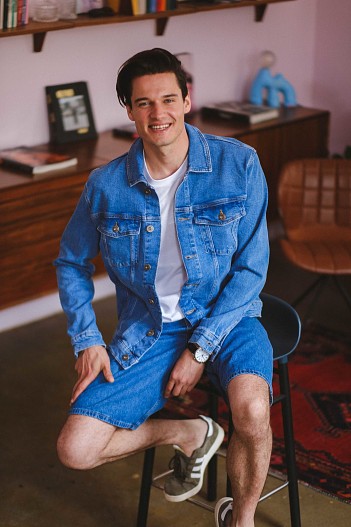 Иван Жвакин