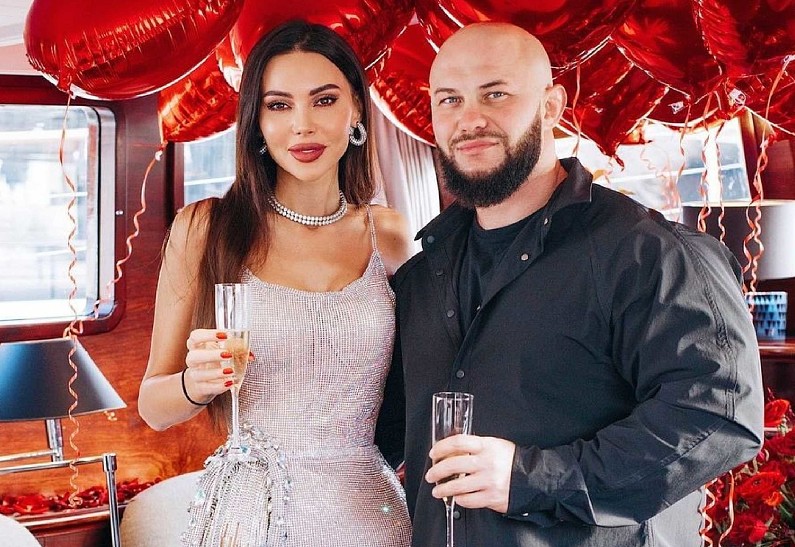 Джиган назвал причину ссоры с Оксаной Самойловой. Рассказываем!