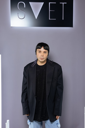 Александр Арутюнов