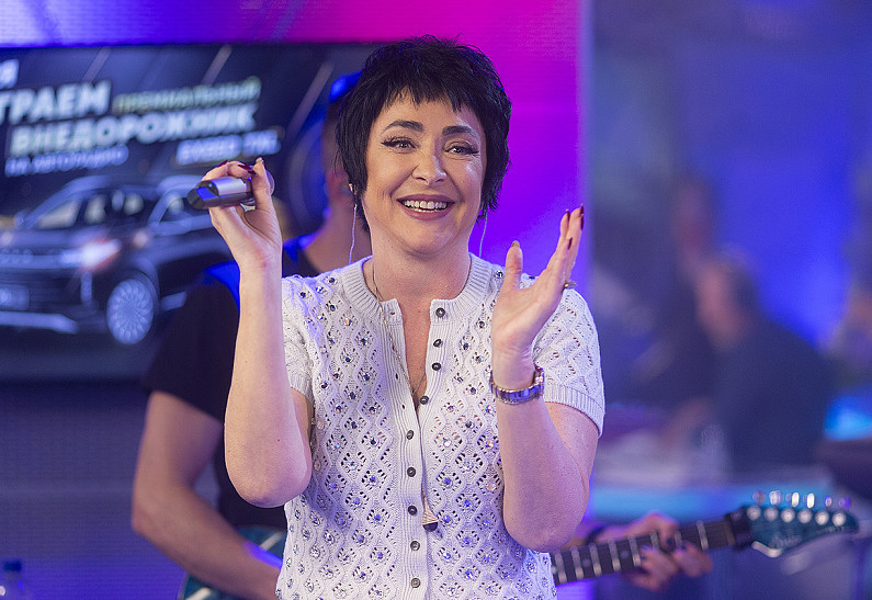 Лолита, Нюша, Burito, Владимир Пресняков и другие артисты спели на марафоне «Авторадио»