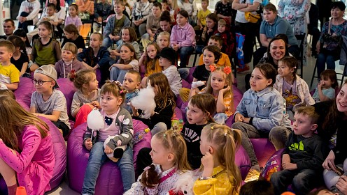 VEGAS Крокус Сити отметил День защиты детей