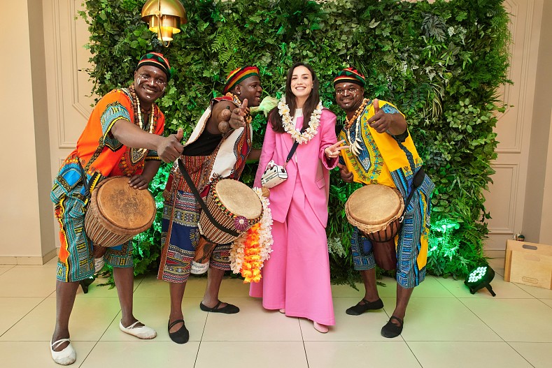 Вика Дайнеко