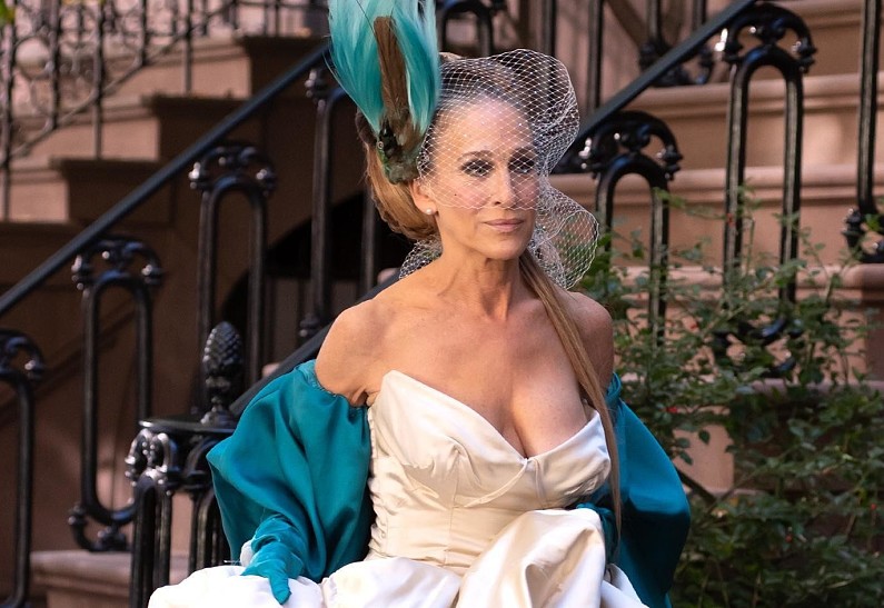 Сара Джессика Паркер вновь надела культовое свадебное платье Кэрри Брэдшоу из «Секса в большом городе»