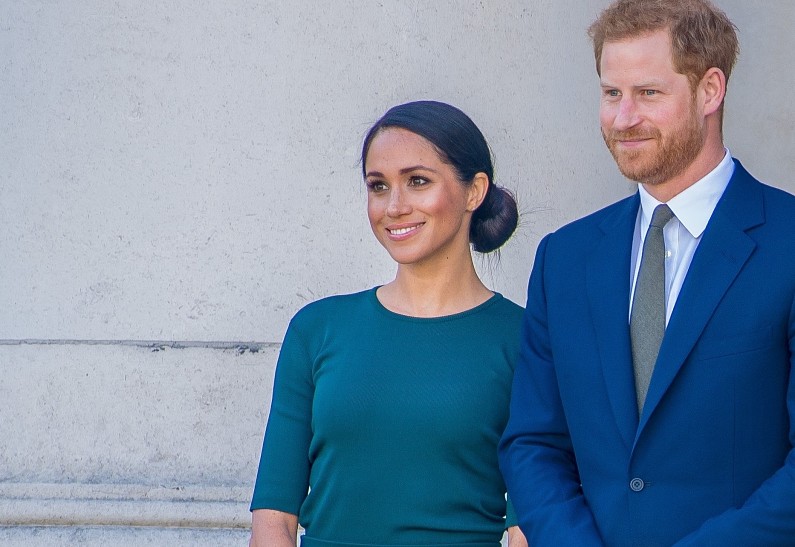 Подмочили репутацию: принцу Гарри и Меган Маркл придется пересмотреть размер своих гонораров