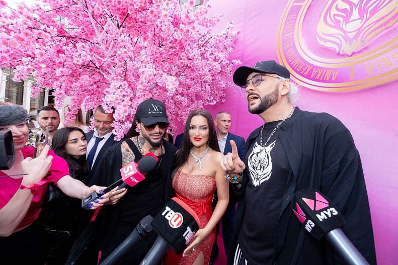 Максим Ситник, Аника Керимова, Филипп Киркоров