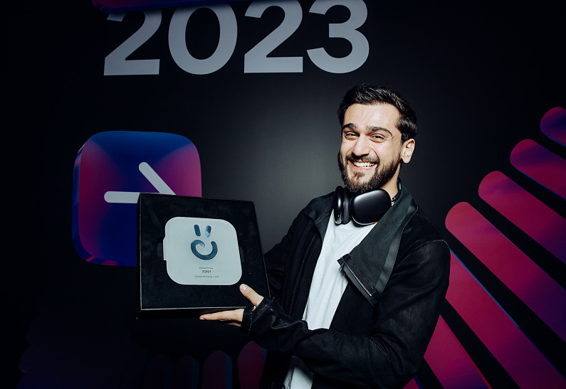 JONY, Ольга Серябкина, NILETTO и другие гости и победители «Премии VK Клипов — 2023»