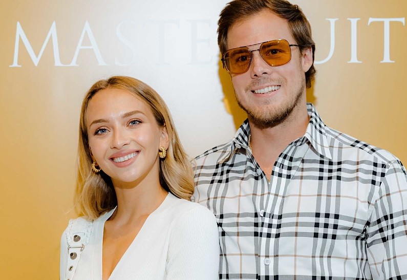 Виктория Синицина и Никита Кацалапов, Юля Паршута, Алина Шпак и другие гости модного показа в Москве