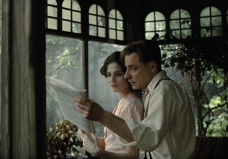 Юлия Снигирь (Маргарита), Евгений Цыганов (Мастер)