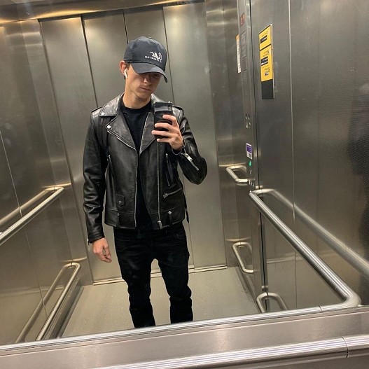 Том Холланд