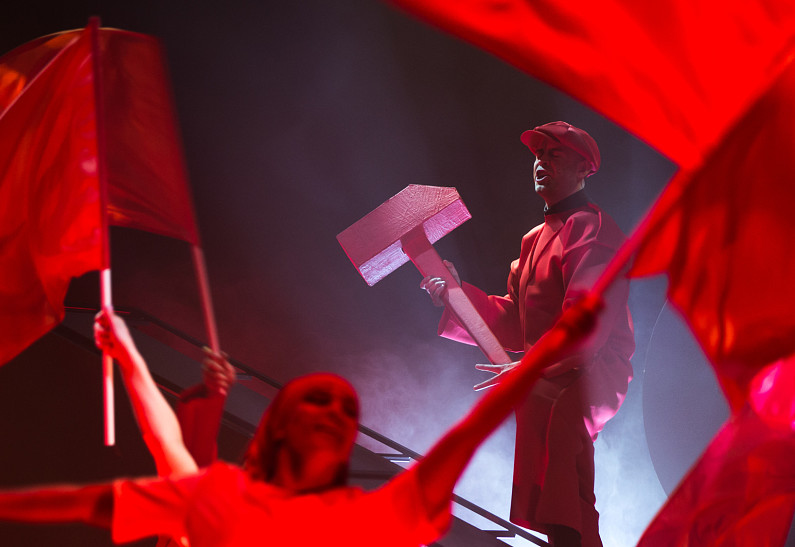 130-летие Маяковского отметят с размахом в Кремле