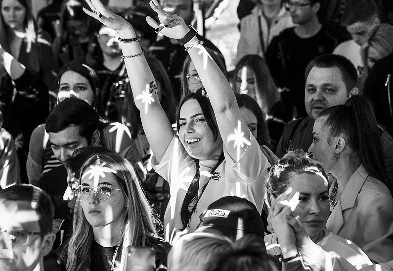 «ТРИ ВОКЗАЛА. ДЕПО» И ТЕЛЕКАНАЛ «МУЗ-ТВ» ОТКРЫВАЮТ СЕЗОН ЛЕТНИХ ФЕСТИВАЛЕЙ ПОД ОТКРЫТЫМ НЕБОМ МУЗON FEST