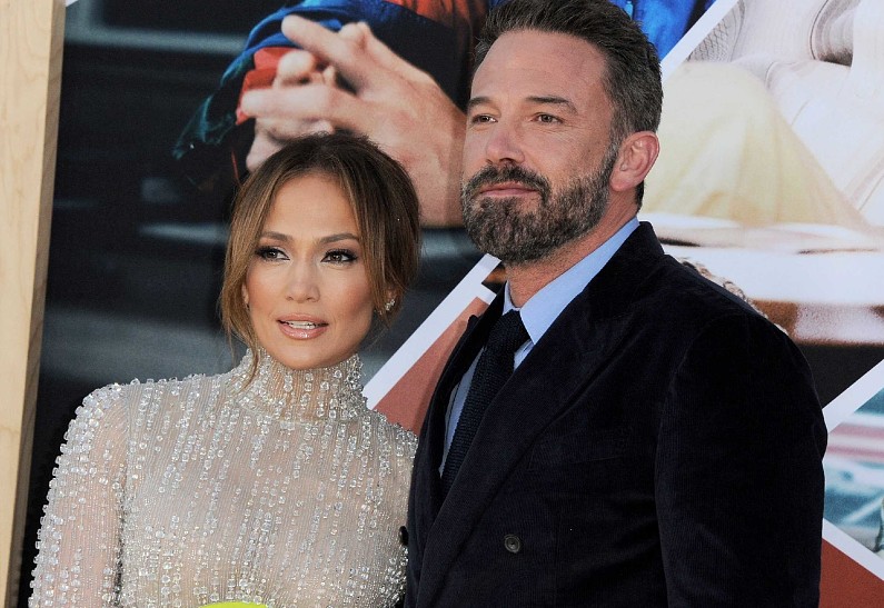 Дженнифер Лопес и Бен Аффлек отпраздновали годовщину свадьбы