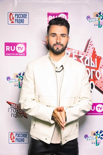 Максим Завидия