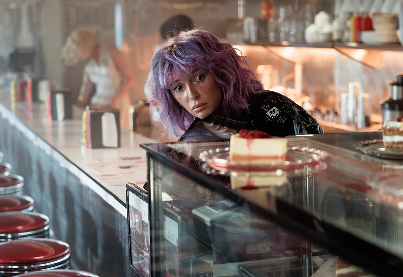 Анастасия Ивлеева в образе Мальвины на съемках одноименного фильма. Первые кадры!