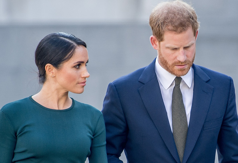 СМИ: Меган Маркл и принц Гарри живут раздельно и готовятся к разводу