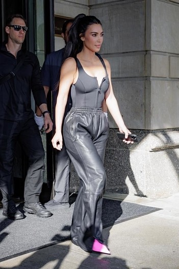 Ким Кардашьян