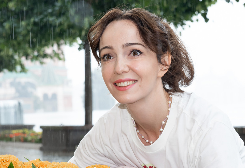 Валерия Ланская, Елена Крыгина, Екатерина Стриженова и другие гости открытия фестиваля цветов