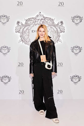 Женя Малахова