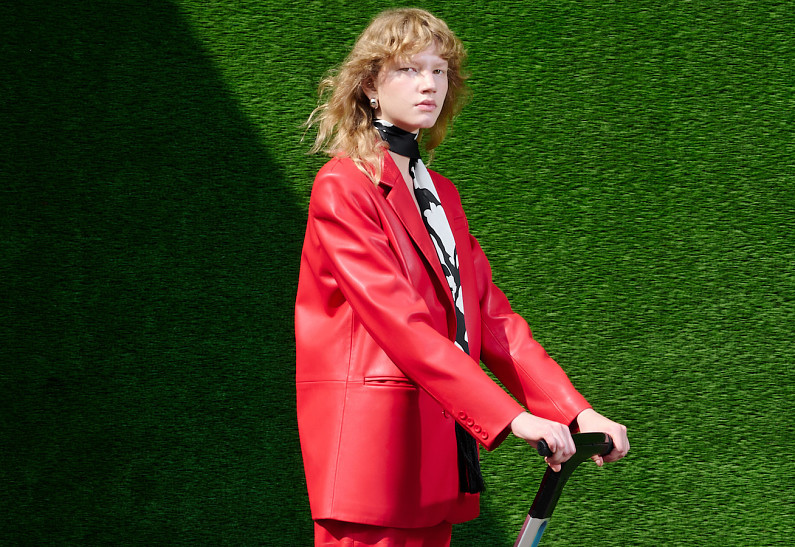 «Девушка в городе»: STUDIO 29 выпустил кампейн осенне-зимней коллекции