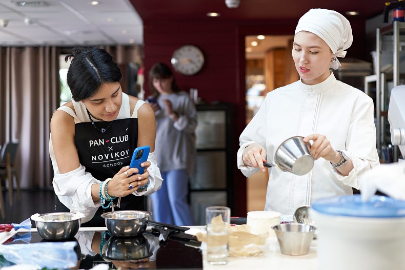 Кристина Маначурян и Лиза Батт