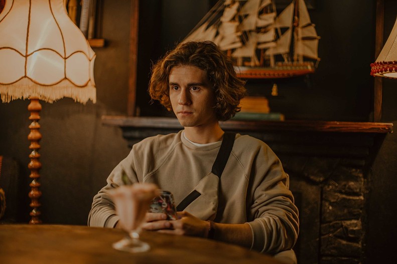 Денис Котов