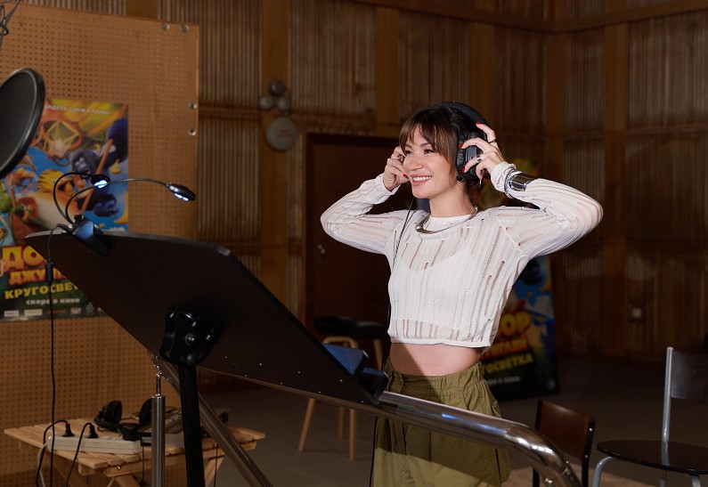 Ида Галич, Антон Шастун и Роман Каграманов озвучили мультфильм «Дозор джунглей»