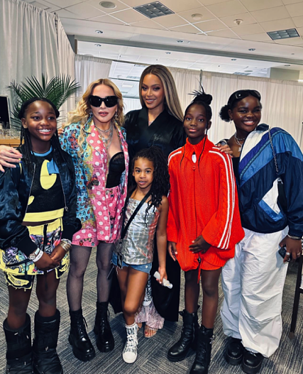 Мадонна с детьми и Бейонсе