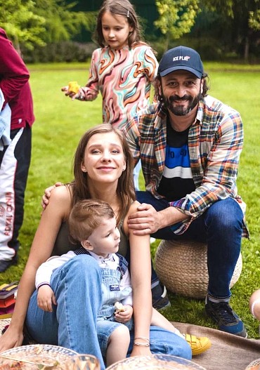 Лиза Арзамасова и&nbsp;Илья Авербух с сыном