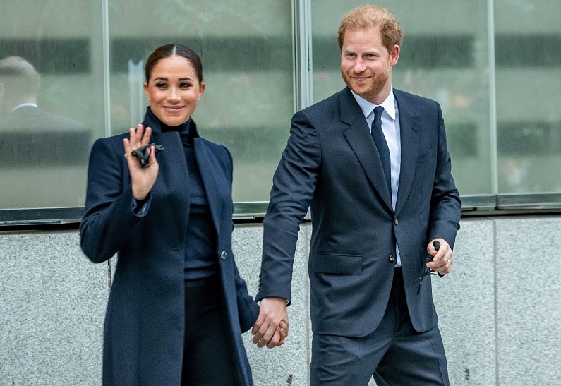 Меган Маркл не намерена налаживать отношения с Букингемским дворцом