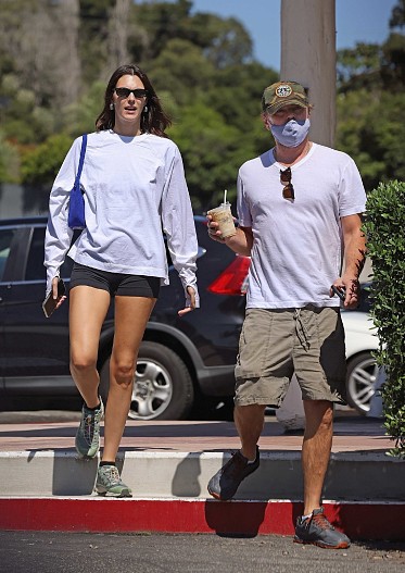 Виттория Черетти и Леонардо ДиКаприо