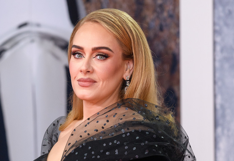 Адель заявила, что родит второго ребенка