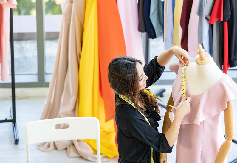 О вкусах не спорят: 5 московских стилистов, которые одевают российских звезд