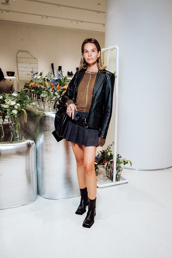 Вера Холмова